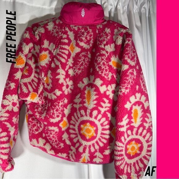 FREE PEOPLE ROCKY RIDGE FLEECE IN FUCHSIA NWT XS - Picture 5 of 6